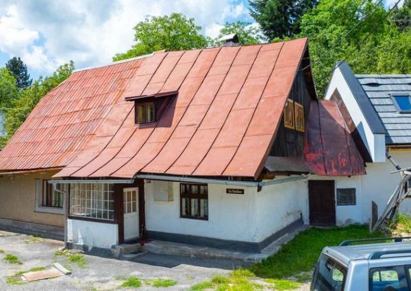 PREDAJ : banícka chalupa zo 17. storočia v srdci Španej Doliny – jedinečné miesto s neopakovateľnou atmosférou