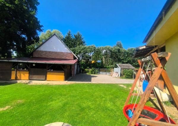 REZERVOVANÝ - TARGETreal | Rodinný dom pri potoku – Košeca