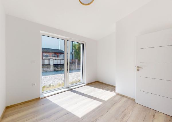 TARGETreal | BÝVANIE PRI SUČIANSKEJ SKALE – Novostavba 4 izbového bungalovu