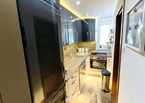 TARGETreal | 3-izbový byt s krbovou pecou v centre Turčianskych Teplíc | 74 m²