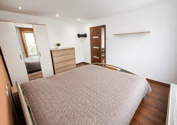 TARGETreal | 3-izbový byt s krbovou pecou v centre Turčianskych Teplíc | 74 m²