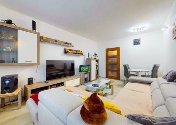 PREDAJ : výborne dispozične riešený 3-izbový byt | 79 m² | Banská Bystrica – Sásová
