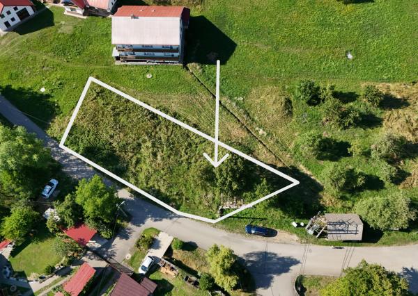 Na predaj - stavebný pozemok - Dohňany