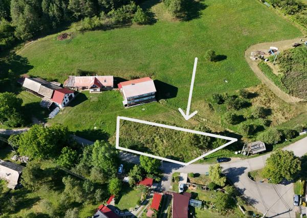 Na predaj - stavebný pozemok - Dohňany