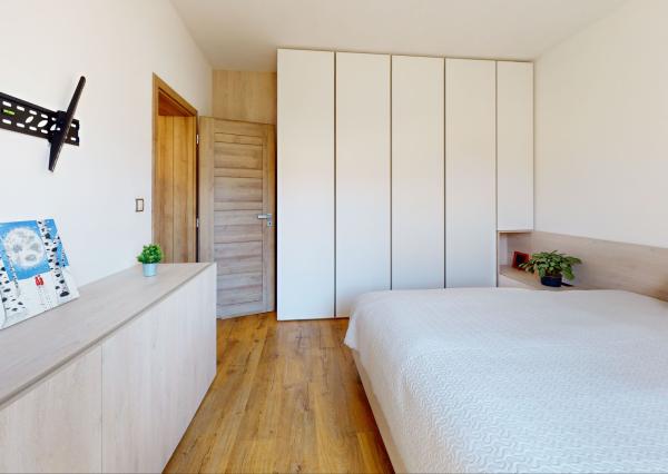 TARGETreal | Moderne zariadený rodinný dom pri Žiline | slnečný pozemok 831 m²