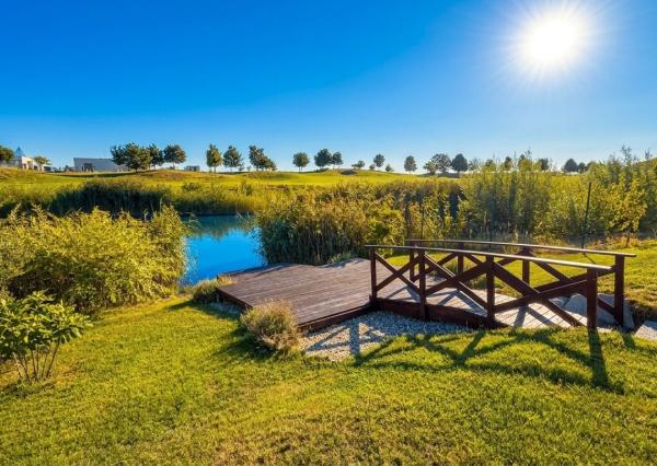 TARGETreal | Bývanie s vlastným vstupom do jazera v súkromnom areáli Green Residence