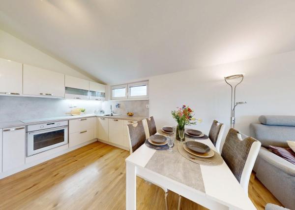 TARGETreal | Bývanie s vlastným vstupom do jazera v súkromnom areáli Green Residence