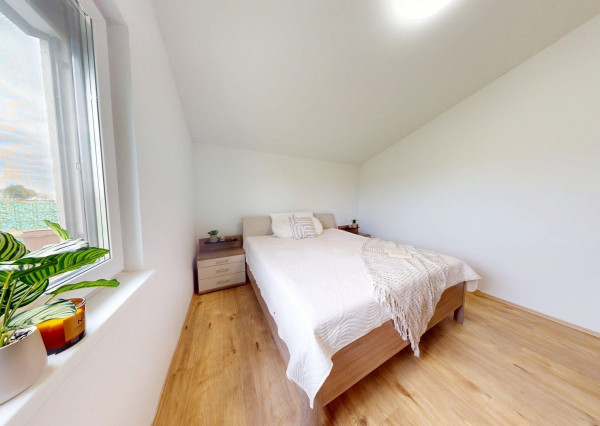 TARGETreal | Bývanie s vlastným vstupom do jazera v súkromnom areáli Green Residence