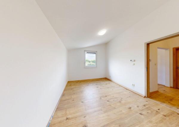 TARGETreal | Bývanie s vlastným vstupom do jazera v súkromnom areáli Green Residence