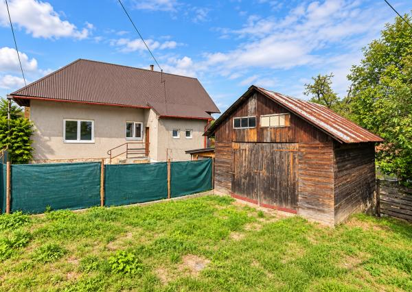 TARGETreal | Na predaj rodinný dom s potenciálom, ktorý čaká na nový príbeh v Hornej Štubni, len pár minút od Turčianskych Teplíc