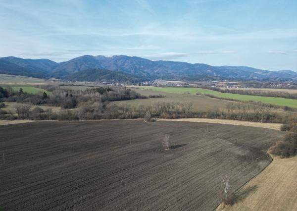 Rozľahlý pozemok 13 112 m² na výstavbu | Košťany nad Turcom, okres Martin 