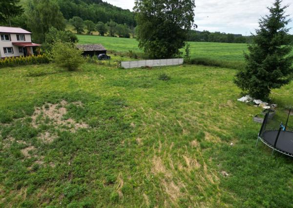 Stavebný pozemok 1000 m² s možnosťou úpravy výmery | Rovinatý, IS na hranici | Mošovce pri Turčianskych Tepliciach