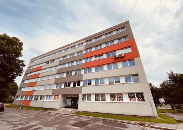 PRENÁJOM: Priestory na podnikanie alebo kancelárie, Martin - Centrum 