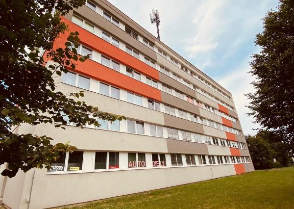 PRENÁJOM: Priestory na podnikanie alebo kancelárie, Martin - Centrum 