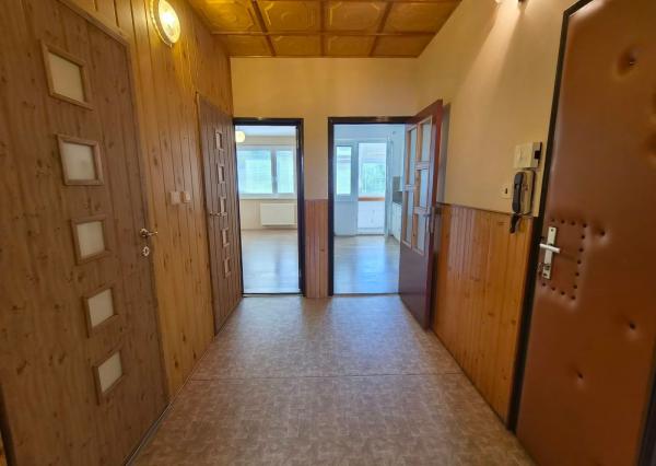 TARGETreal |2-izbový byt s loggiou a pivnicou v Ilave na predaj