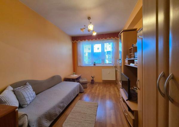Na predaj zariadený 1-izbový byt s balkónom v Dubnici nad Váhom