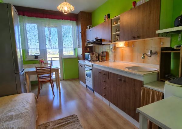 Na predaj zariadený 1-izbový byt s balkónom v Dubnici nad Váhom
