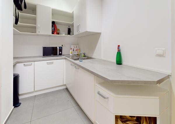 Kancelárie na prenájom, 21m2 až 49m2, Bratislava - Staré mesto
