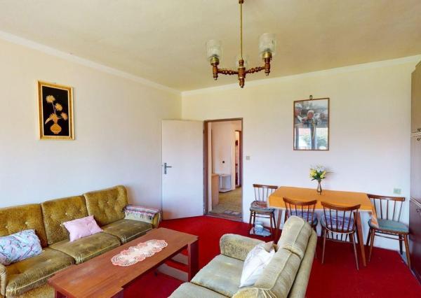 TARGETreal | 5-izbový rodinný dom s 1262 m2 rovinatým pozemkom, Nitrianske Pravno