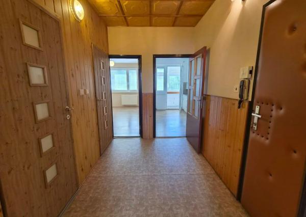 TARGETreal |2-izbový byt s loggiou a pivnicou v Ilave na predaj