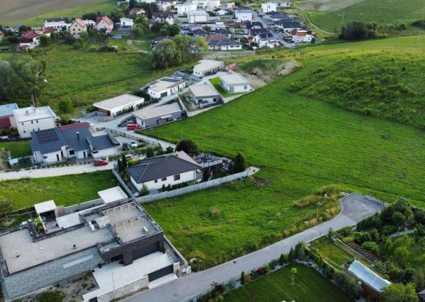 TARGETreal | EXKLUZÍVNY STAVEBNÝ POZEMOK NA PREDAJ – HÔRKY, 5 MINÚT OD ŽILINY