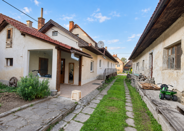 TARGETreal | NA PREDAJ DVA RODINNÉ DOMY V JEDNEJ PONUKE – HÁJ PRI TURČIASNKYCH TEPLICIACH