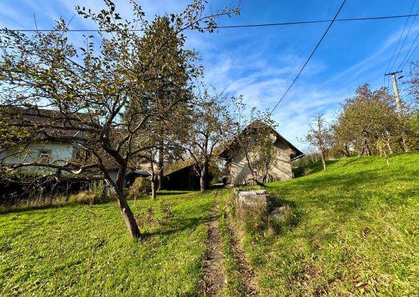 TARGETreal | Pozemok s domom, 979 m², Horná Štubňa