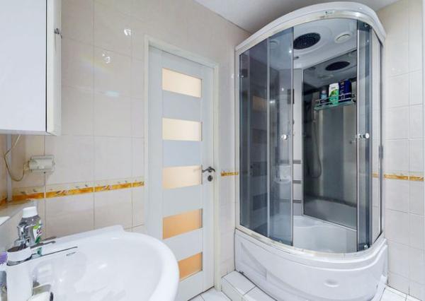 PREDAJ : 1-IZBOVÝ BYT PO REKONŠTRUKCII S BALKÓNOM, OKRUŽNÁ ulica