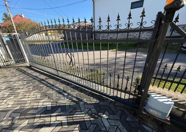TARGETreal | NA PREDAJ RODINNÝ DOM HORNÁ ŠTUBŇA pri Turč. Tepliciach