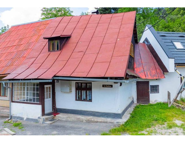 PREDAJ : banícka chalupa zo 17. storočia v srdci Španej Doliny – jedinečné miesto s neopakovateľnou atmosférou