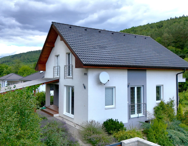 Rodinný dom s veľkou záhradou, Dolná Breznica