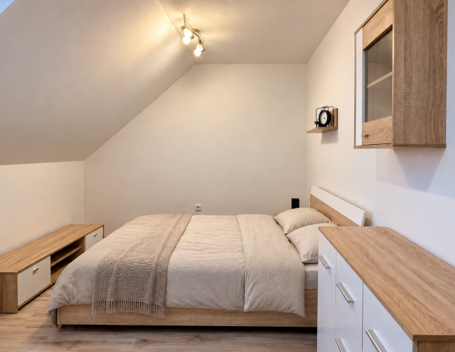 Prenájom | 2-izbový byt 63 m² plne zariadený | Martin Centrum